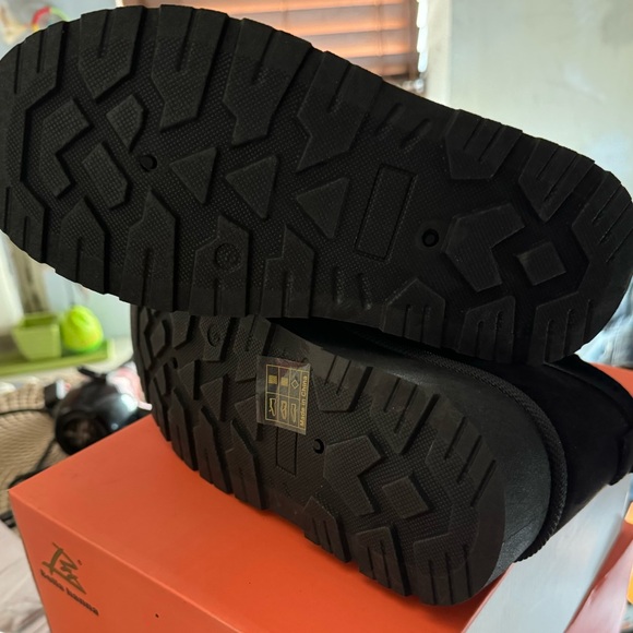 Suede Pull On Platform Boots Sizes 5-6 - Picture 6 of 7